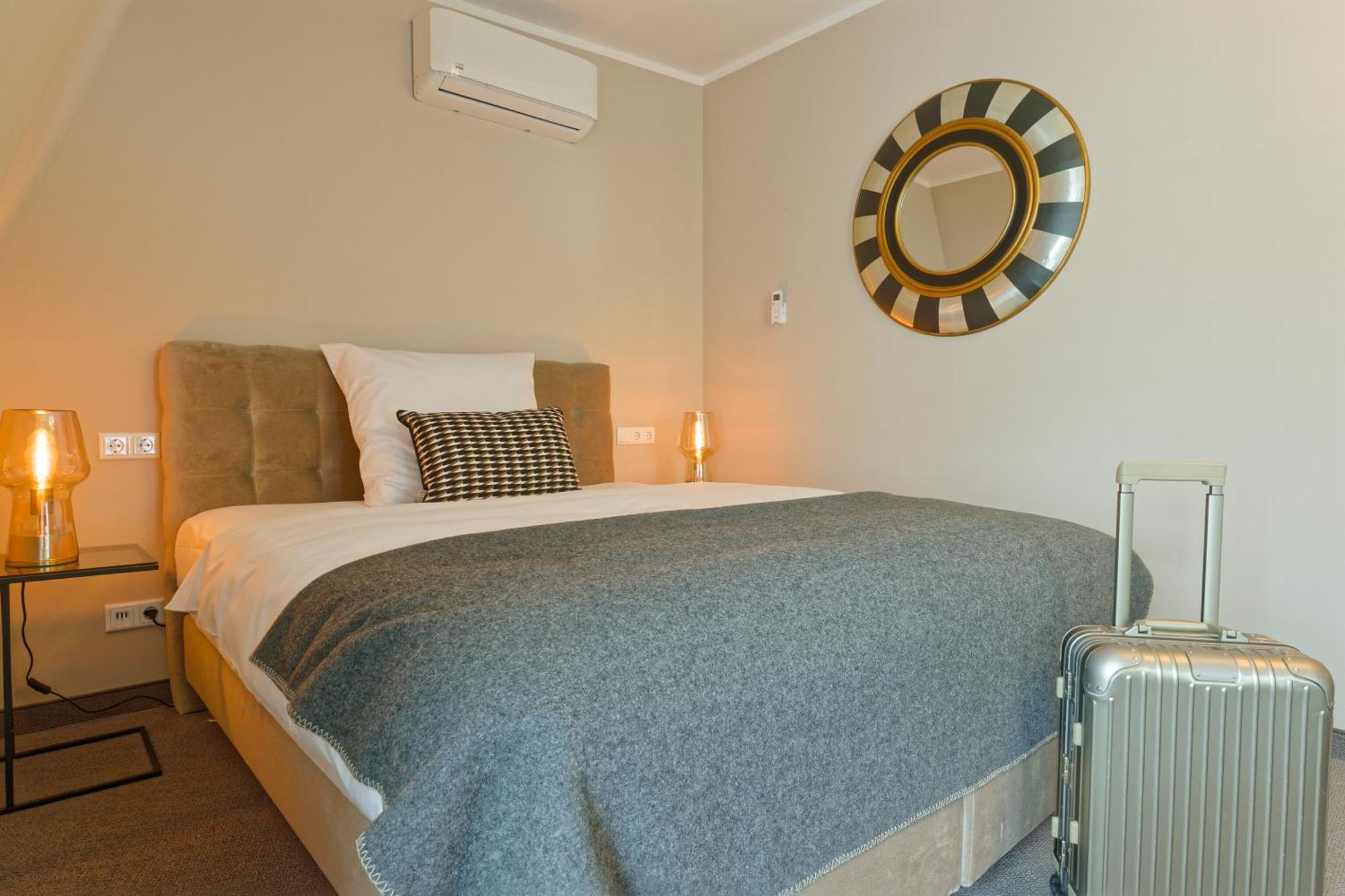 Comfort Kamer met Queensize Bed