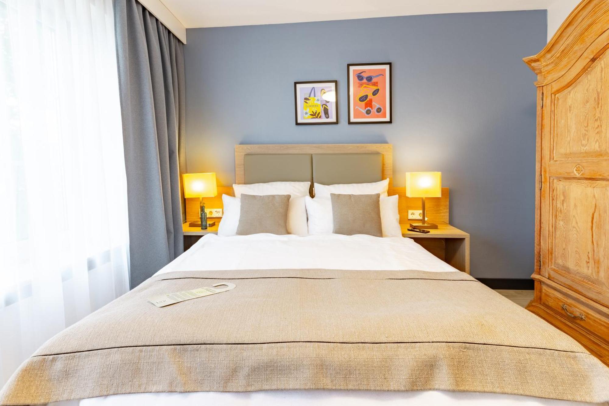 Standard Room,1706825782:JPEG
