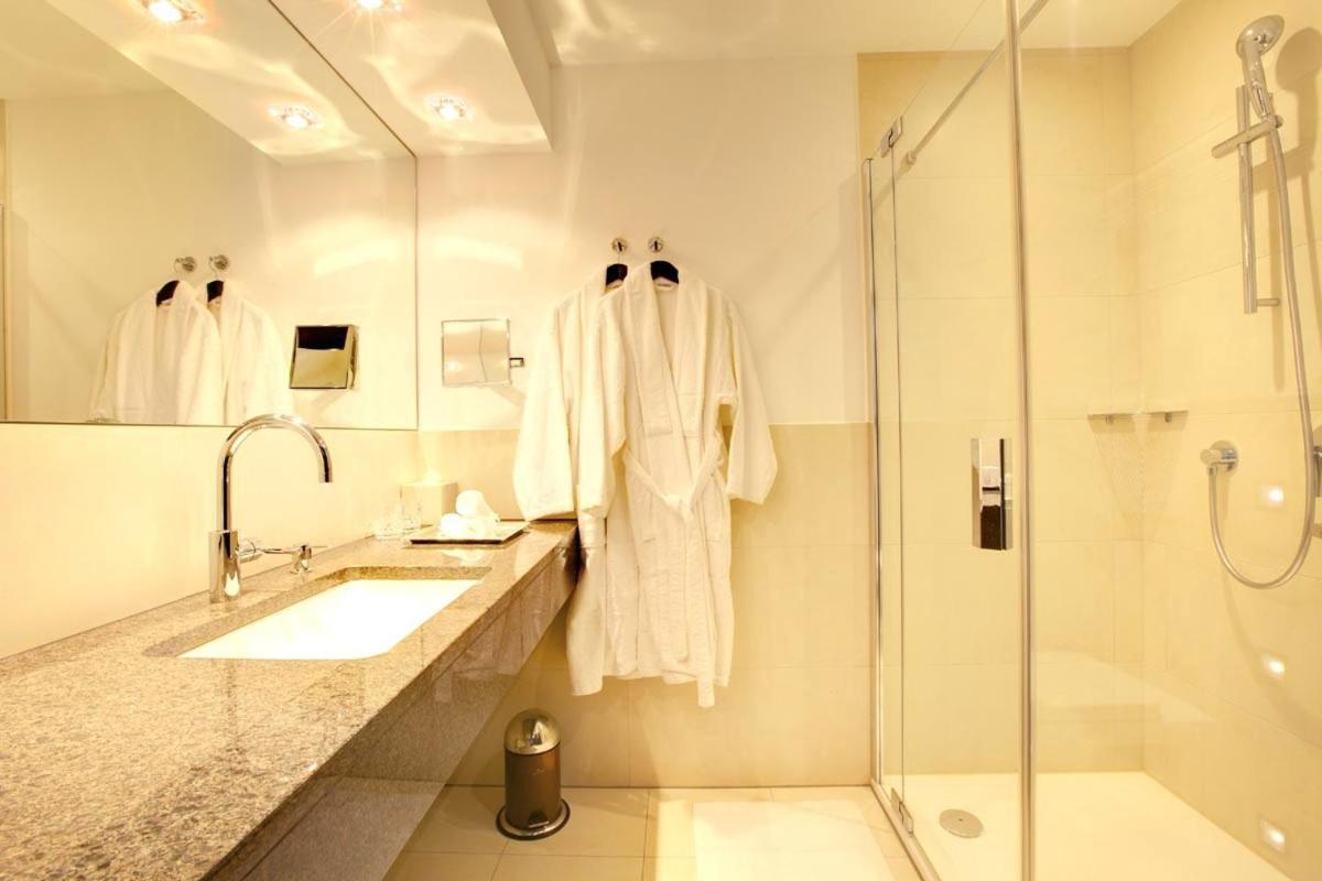 Superior Double or Twin Room,1742767385:JPEG